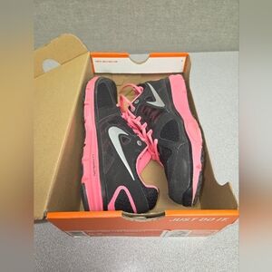 Nike Lunarlon women’s 6.5